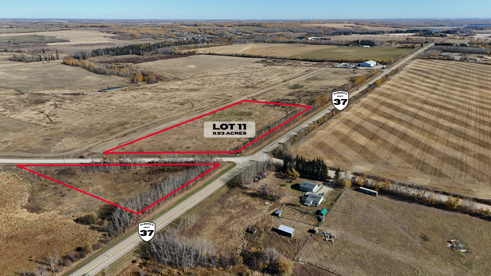Property Photo:  2102 Highway 37  AB T0E 1V0 