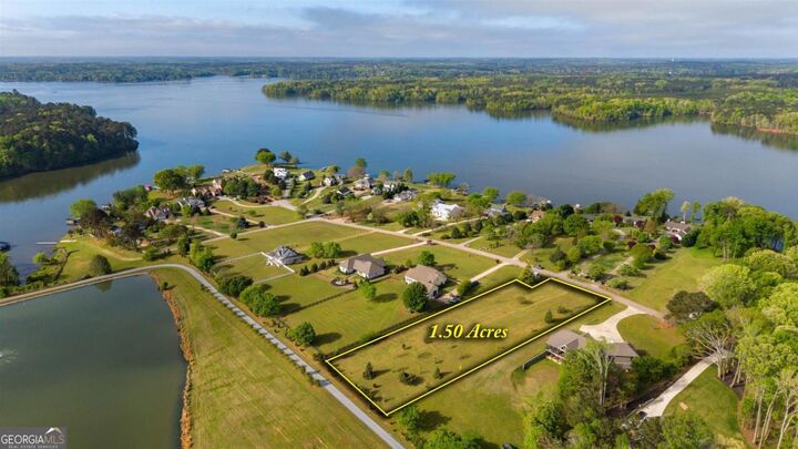 Property Photo:  1420 Oconee Heights Drive  GA 30642 