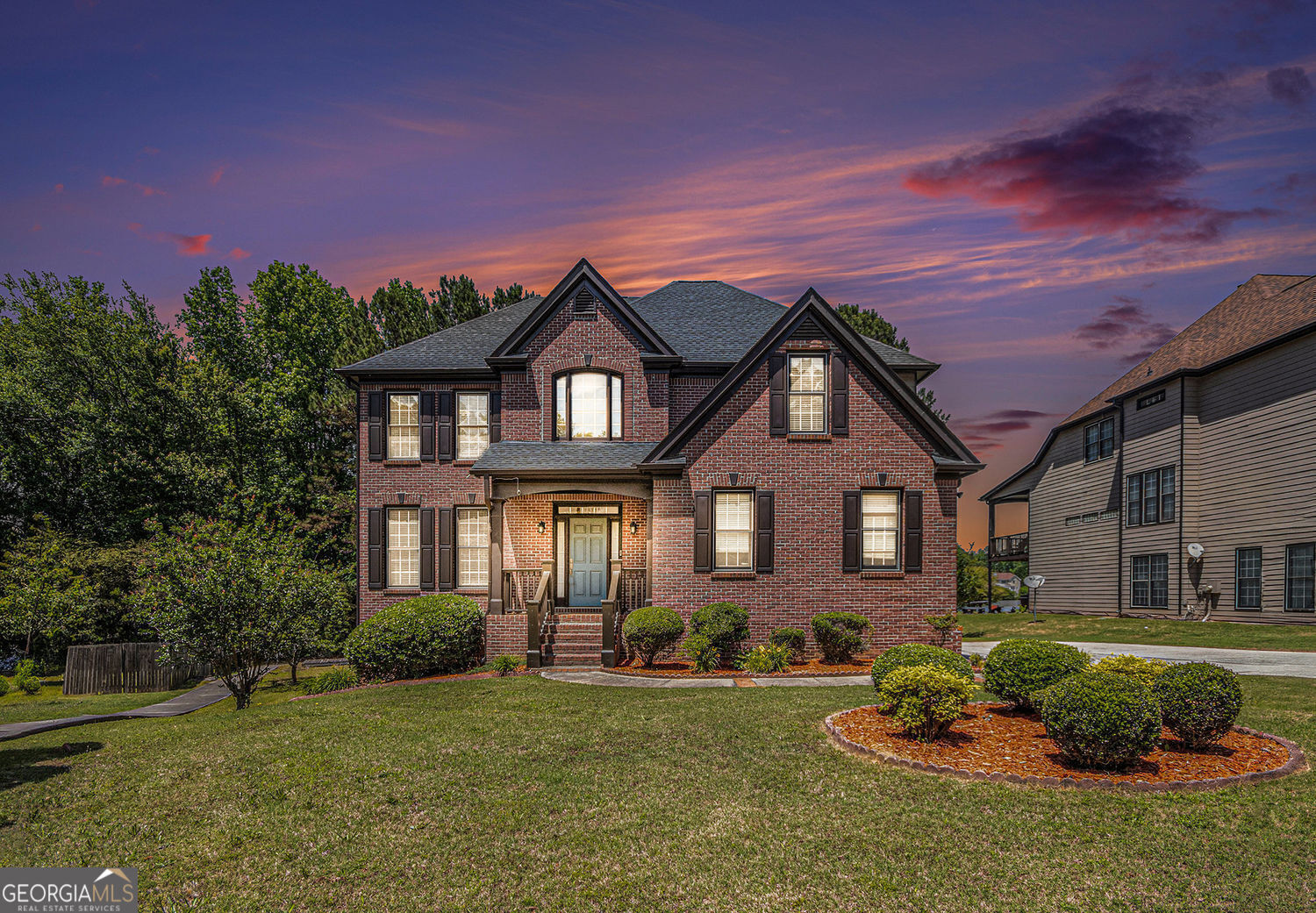 Property Photo: 225 S Shore Terrace GA 30214