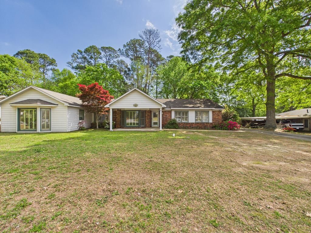 Property Photo:  6328 Fox Chapel Drive  GA 31904 