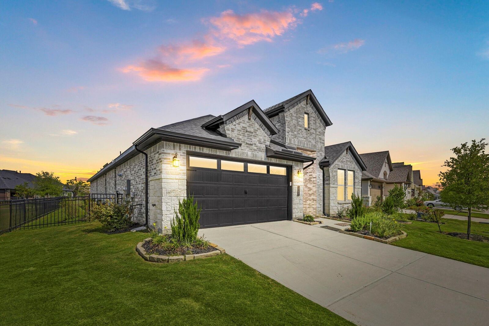 Property Photo:  14902 Shavers Drive  TX 77318 