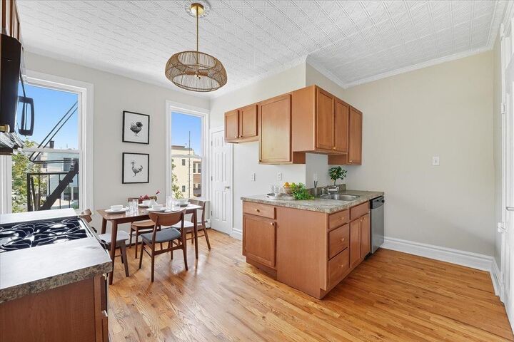 Property Photo: 198 Bowers St 201 NJ 07307