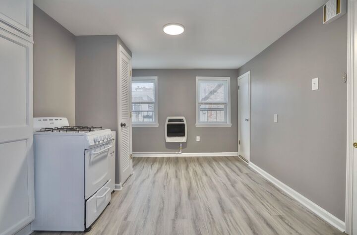 Property Photo:  164 6th St 2  NJ 07030 