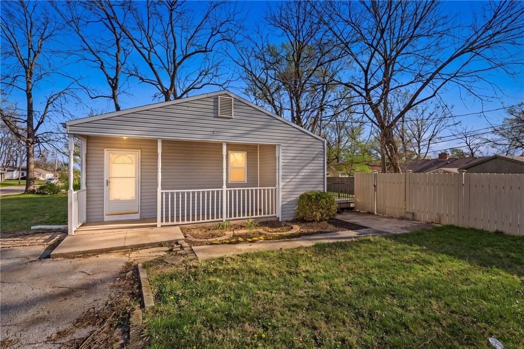 Property Photo:  8617 Grant Street  KS 66212 