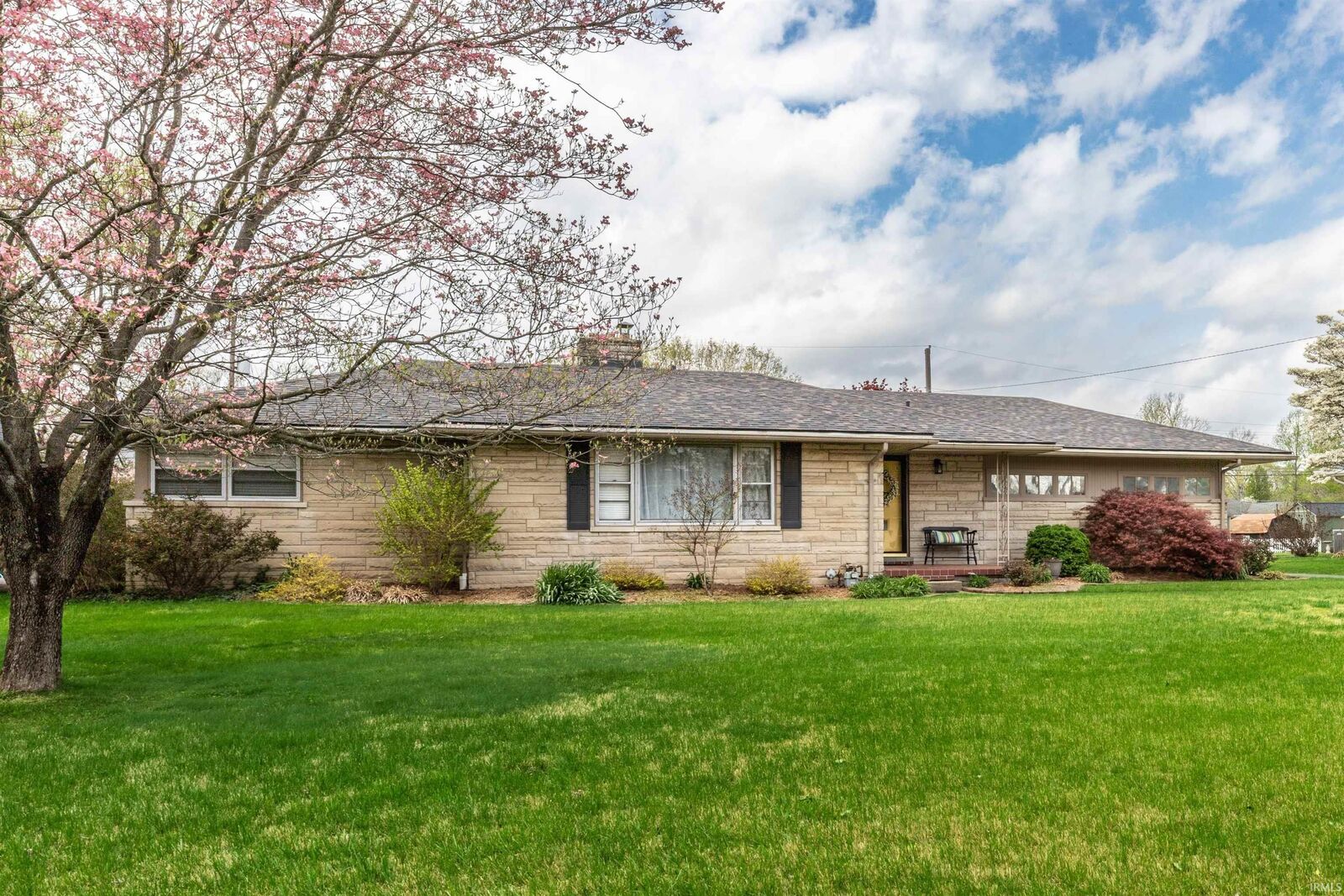Property Photo:  1551 Greenfield Road  IN 47715 