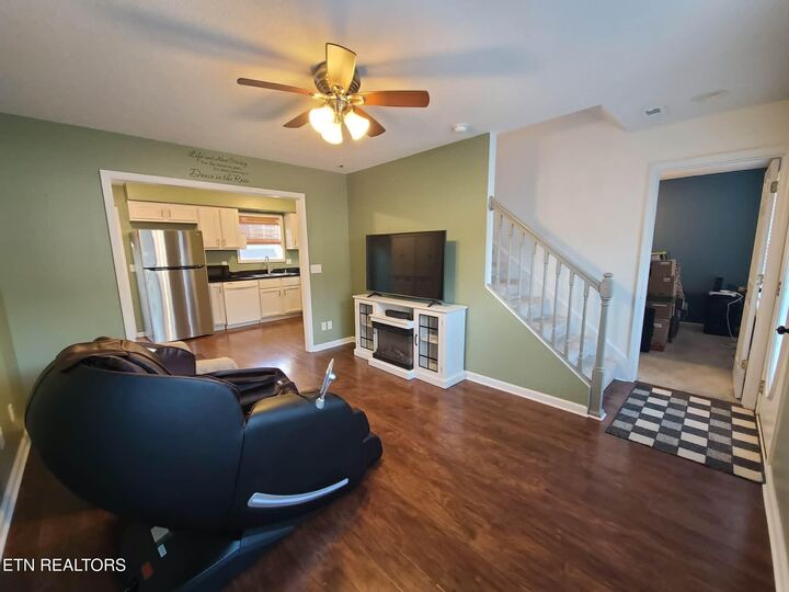 Property Photo:  917 Hazelbrook Way  TN 37912 