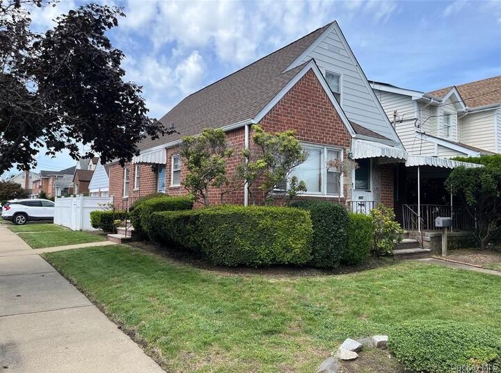 Property Photo:  501 New Hyde Park Road  NY 11040 