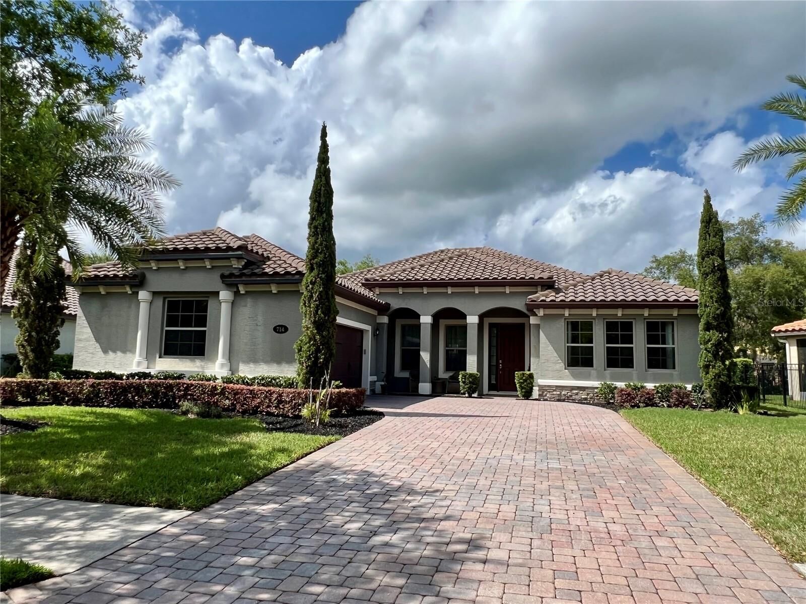 Property Photo:  714 Riviera Bella Drive  FL 32713 