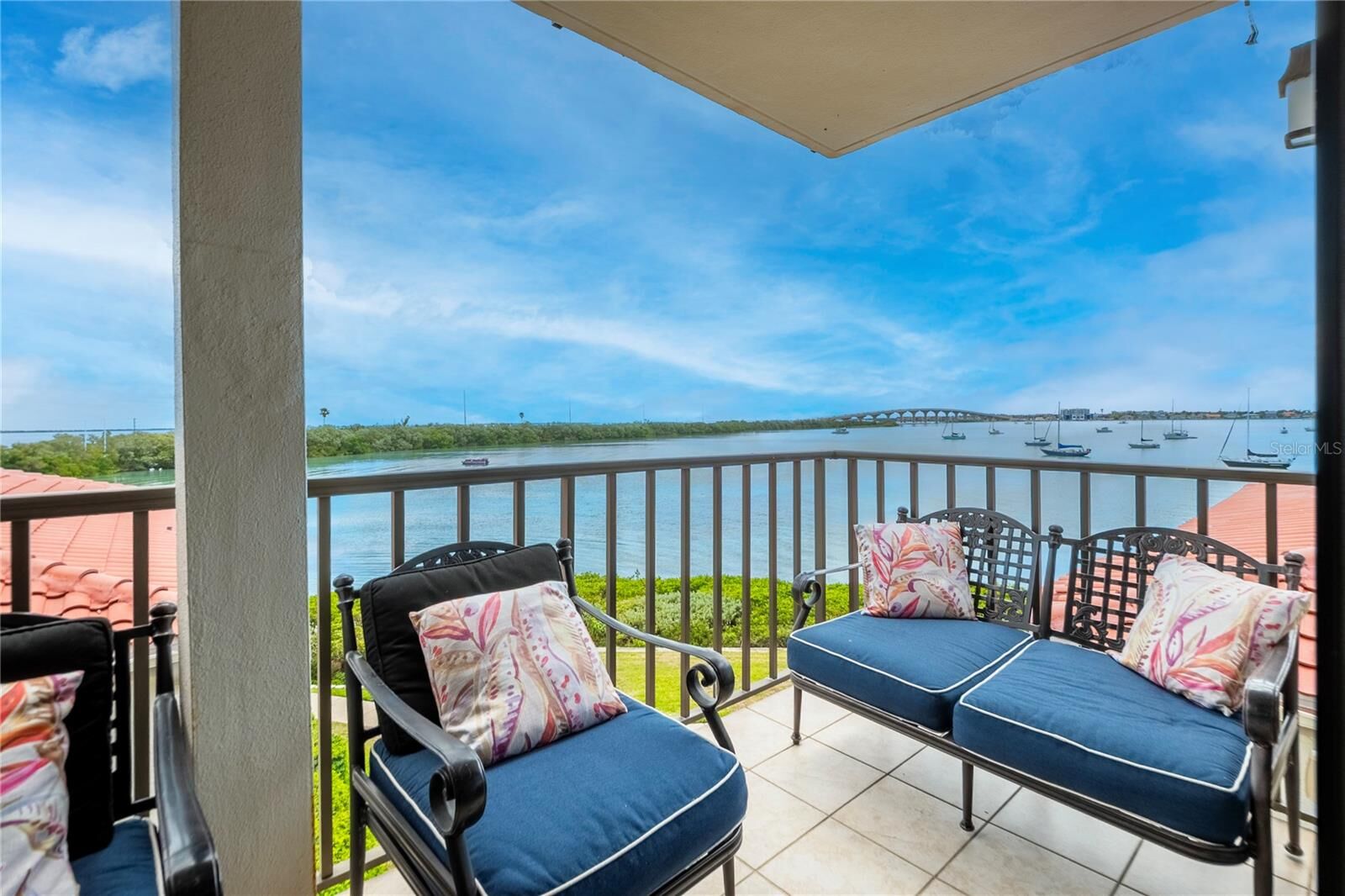 Property Photo: 6361 Bahia Del Mar Boulevard 308 FL 33715