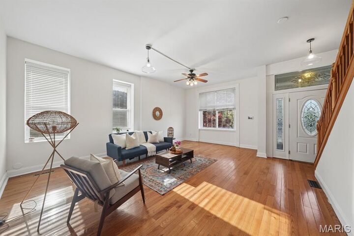 Property Photo:  2241 Shenandoah Avenue  MO 63104 