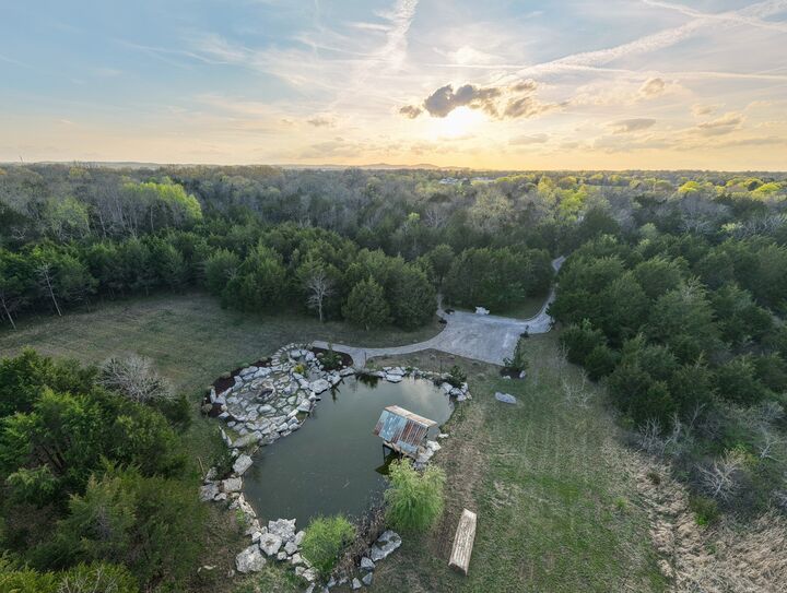 Property Photo:  1737 Verona Caney Rd  TN 37091 