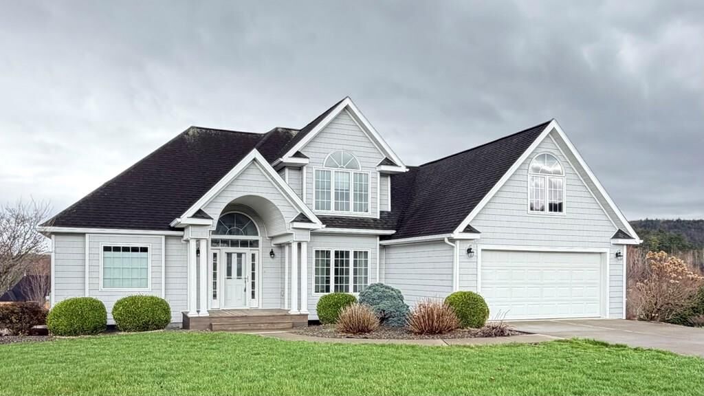 Property Photo:  211 Brookside Dr  PA 18810 