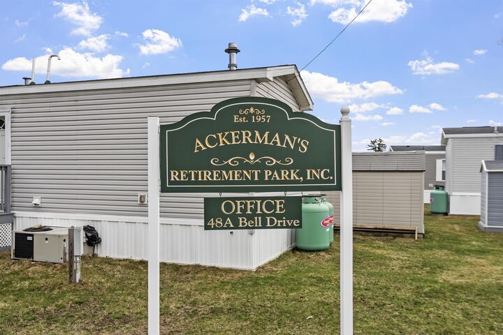 Property Photo: 5R Arrow Drive NH 03079