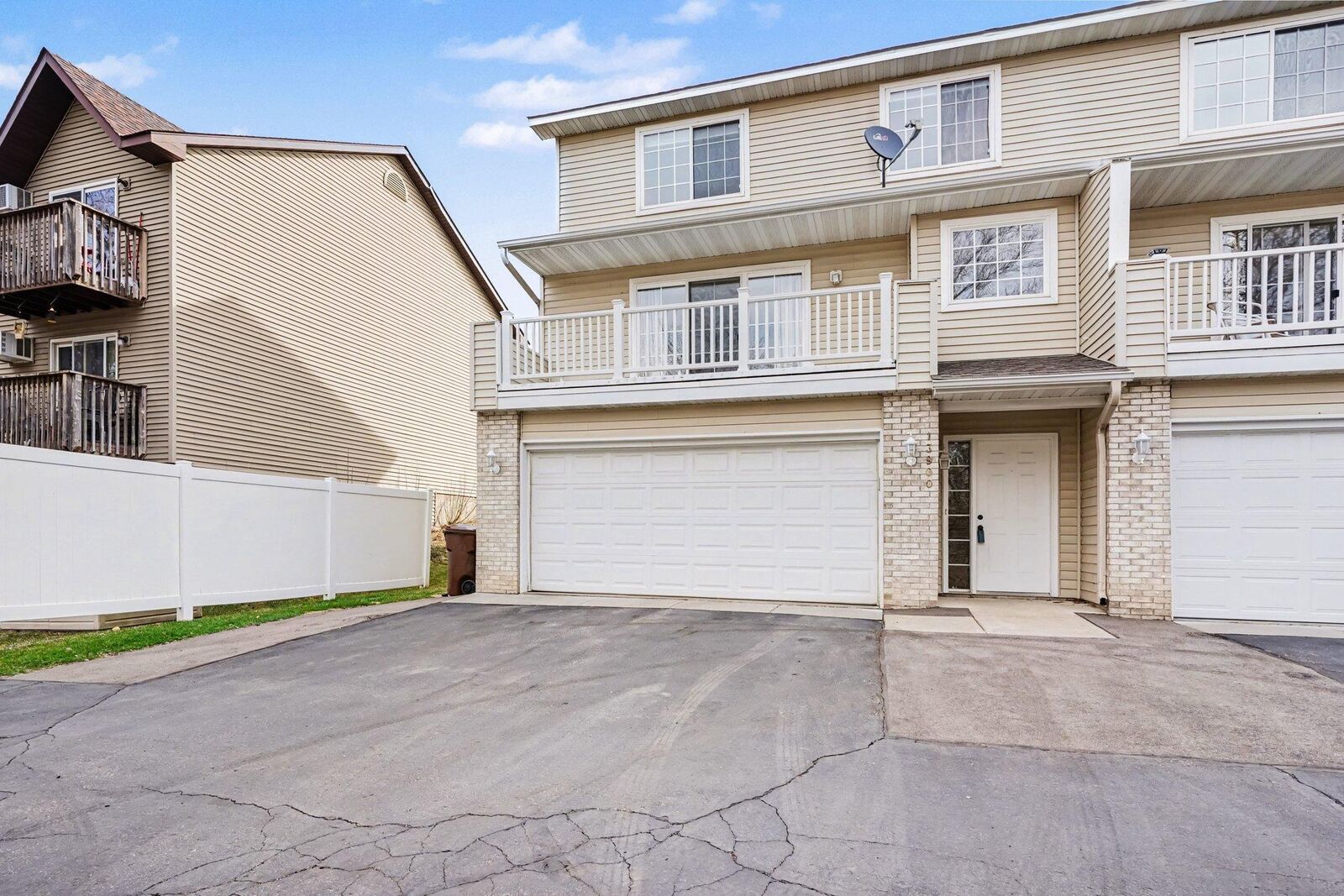 Property Photo:  13900 Glendale Trail  MN 55378 