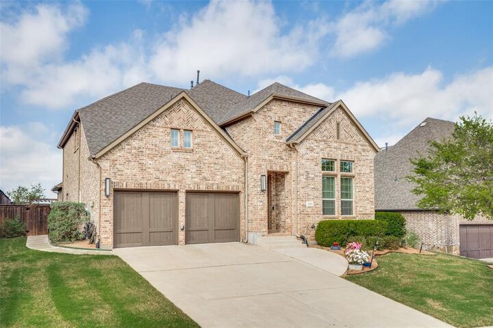 Property Photo:  1011 Riviera Road  TX 76262 