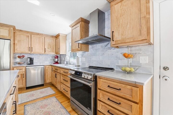 Property Photo: 189 Orchard Street MA 02054