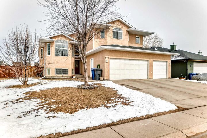 172 Sunset Heights — photo 1