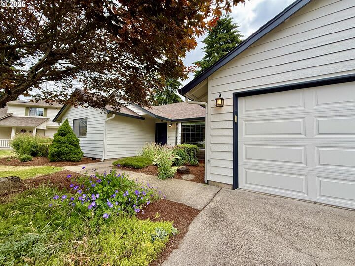 Property Photo: 4615 NE 25th Ct WA 98663