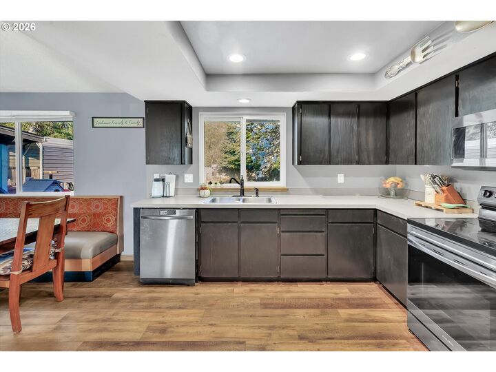 Property Photo: 505 N Hubbard Ave WA 98675