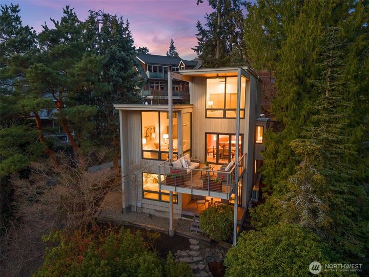 Property Photo: 8718 43rd Place SW WA 98136