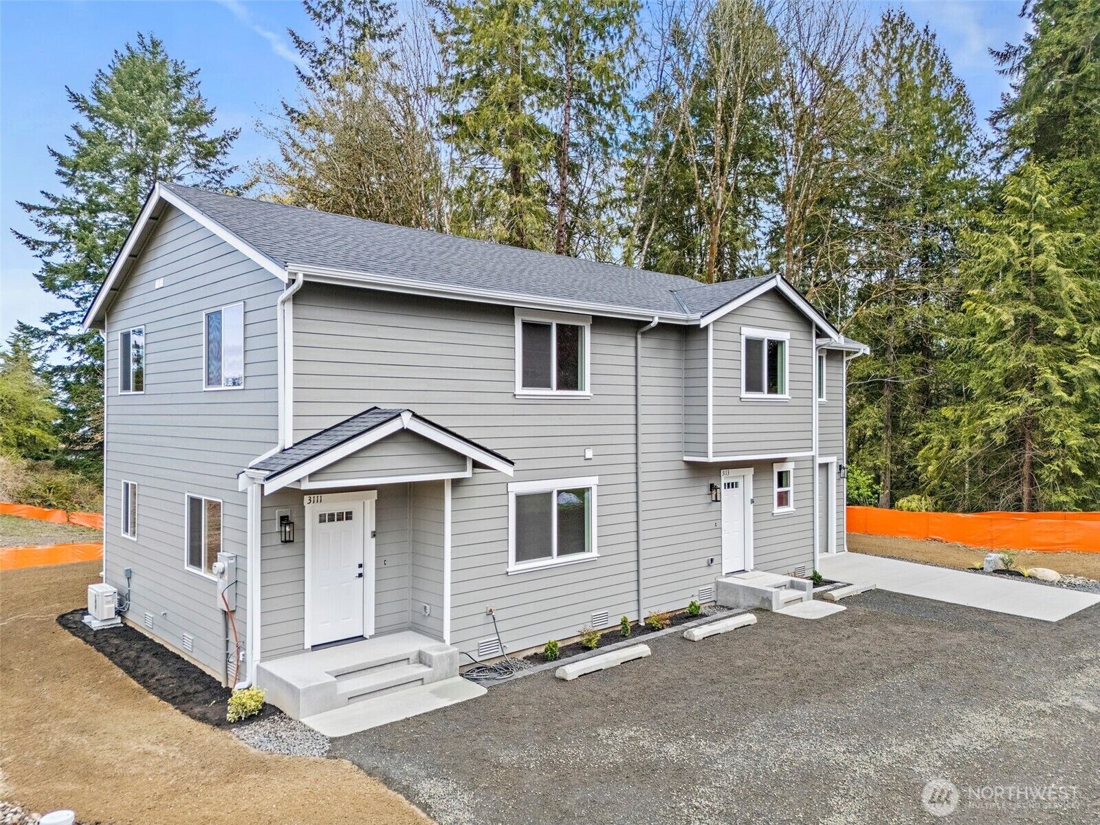 Property Photo: 3111 3113 E Camellia Way WA 98366