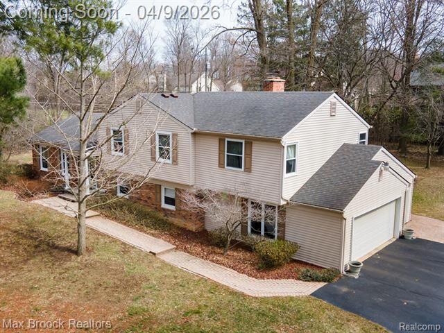 Property Photo:  44020 Cottisford Street  MI 48167 