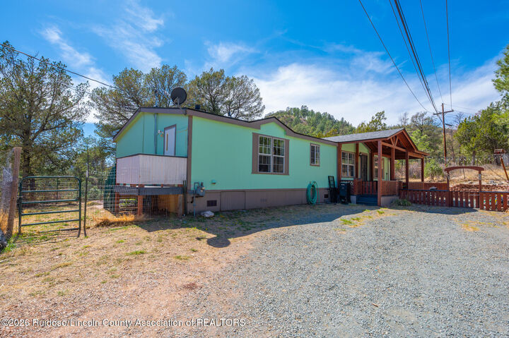 Property Photo:  200 Lancashire Lane  NM 88345 