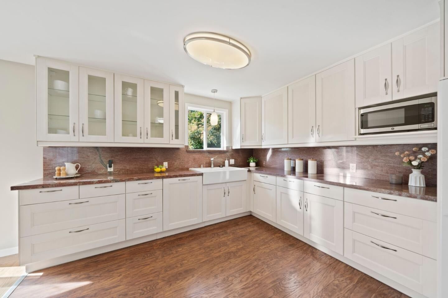 Property Photo:  3544 Spring Street  CA 94063 