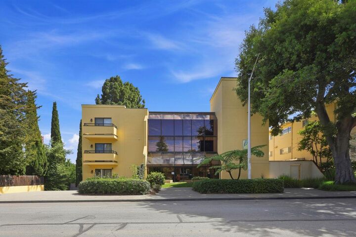 Property Photo:  324 Catalpa Street 111  CA 94401 