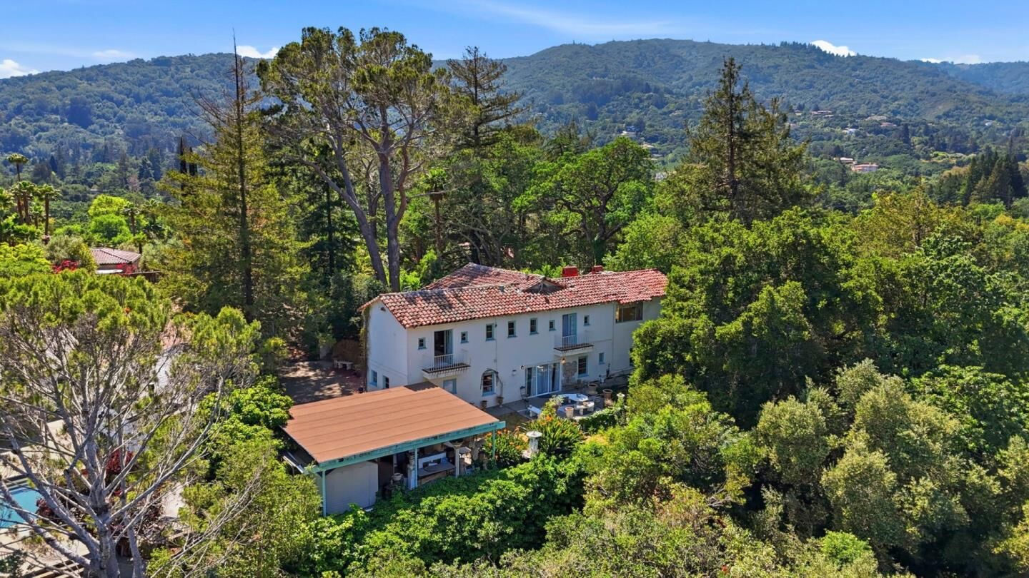 Property Photo:  18211 Saratoga Los Gatos Road  CA 95030 