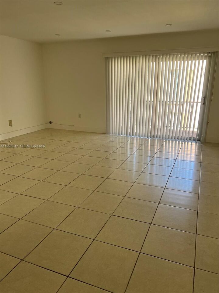 Property Photo:  7160 Fairway Dr J16  FL 33014 