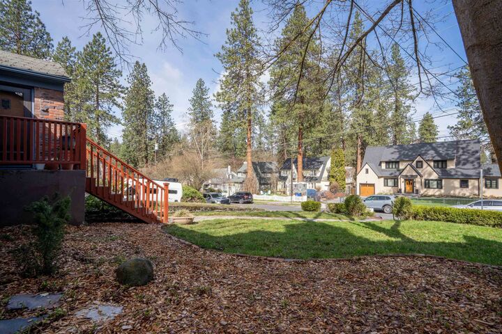 Property Photo:  1110 E 19th Ave  WA 99203 