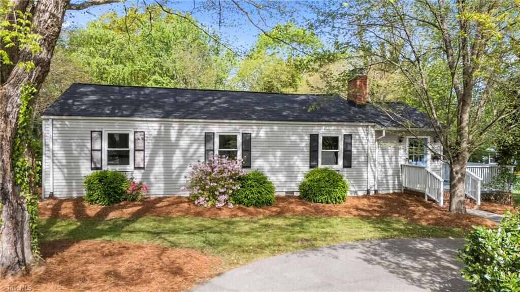 Property Photo:  328 Pennsylvania Avenue  NC 27104 