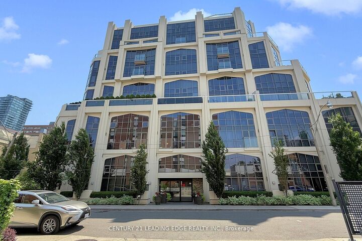 Property Photo:  3 McAlpine Street 502  ON M5R 3T5 