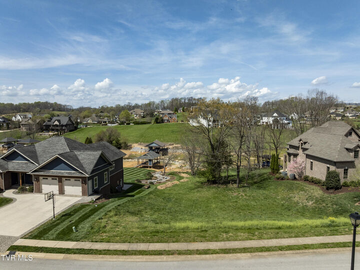 Property Photo:  156 North Forest Lane  TN 37617 