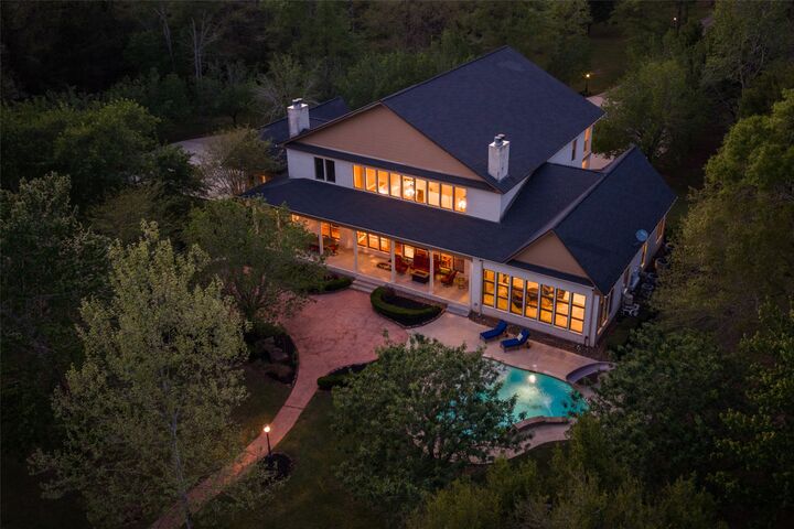 Property Photo:  1815 Fm 82  TX 75956 