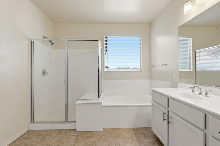 Property Photo:  2263 S Henry Lane  AZ 85295 