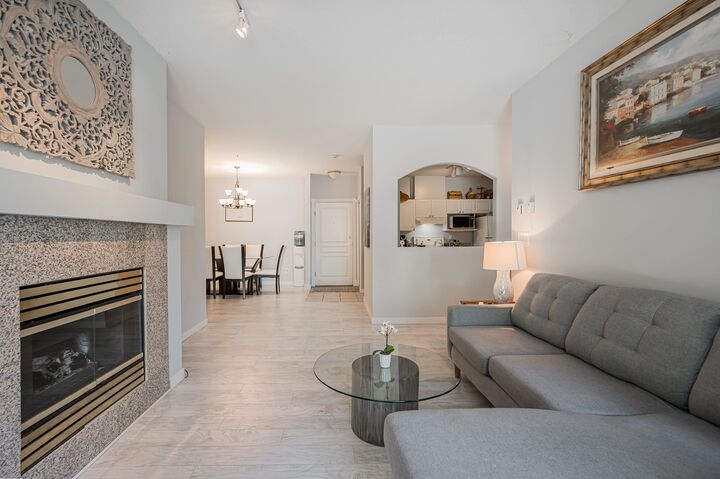 Property Photo: 10320 156 Street 114 BC V3W 0W8