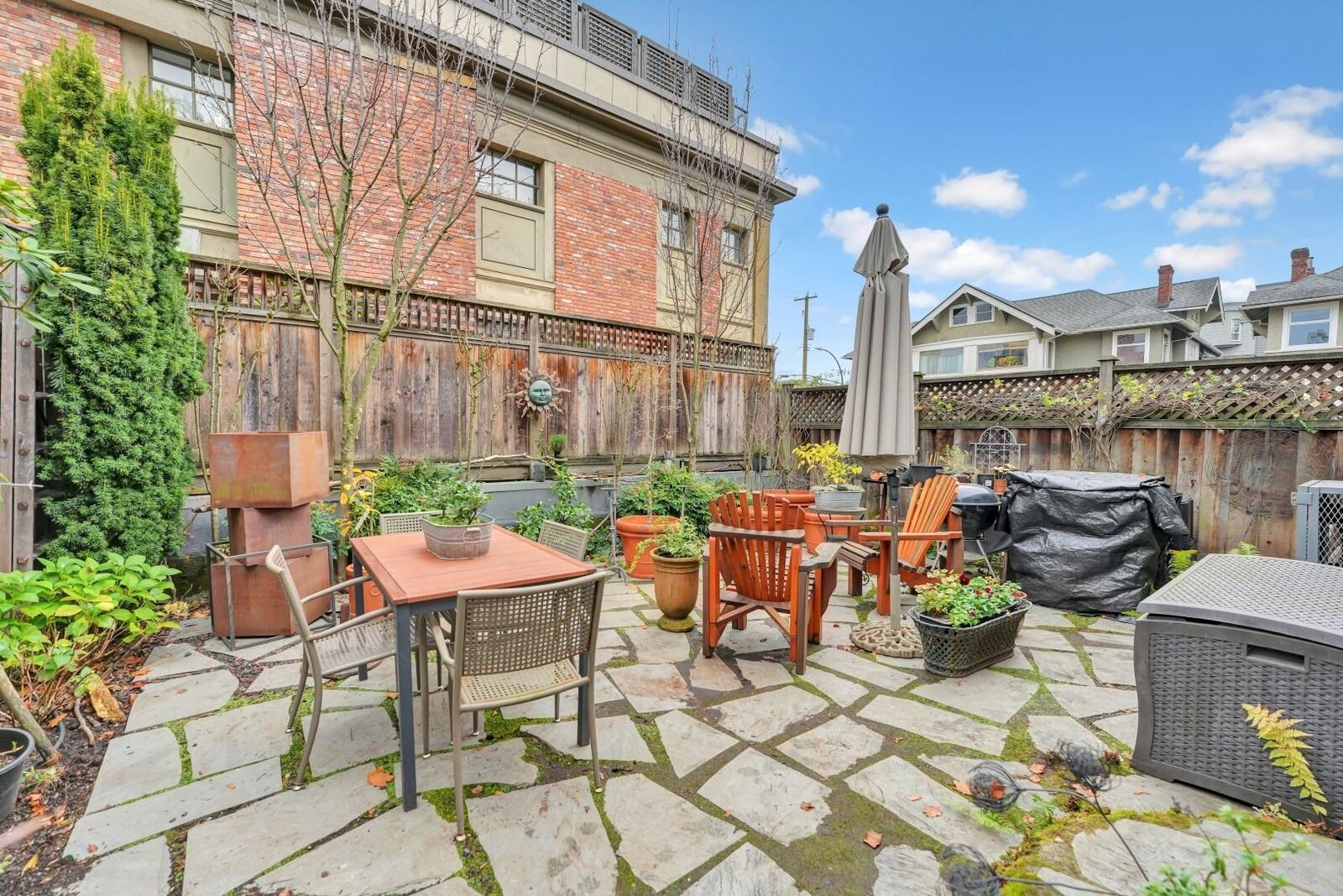 Property Photo:  2303 W 3rd Avenue  BC V6K 1L6 