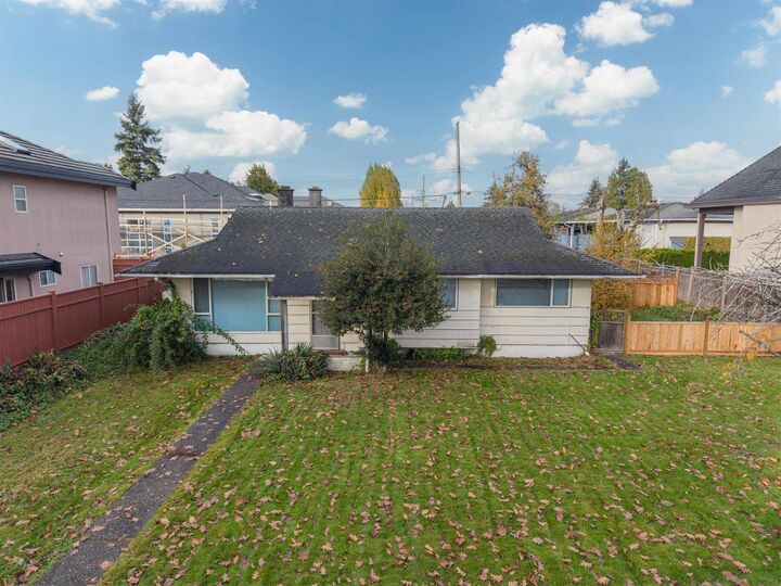 10891 Maddocks Road — photo 1
