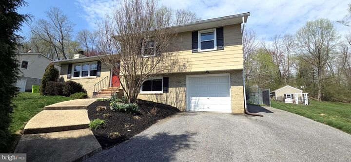 Property Photo: 1400 Wildwood Drive MD 21047