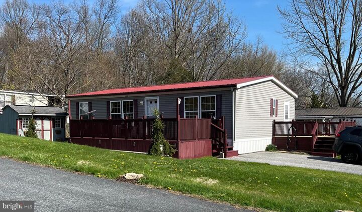 Property Photo:  51 Helena Lane  PA 17015 