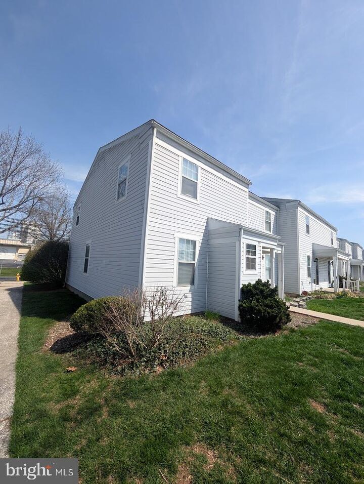 Property Photo: 859 Old Silver Spring Road PA 17055