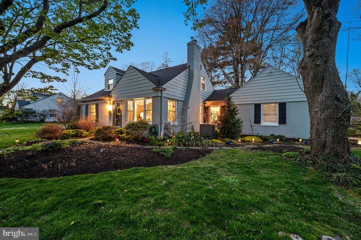 Property Photo:  303 Barry Lane  PA 19086 