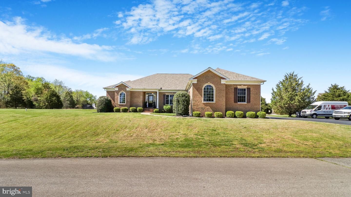 Property Photo:  40840 Greenwood Lane  MD 20650 