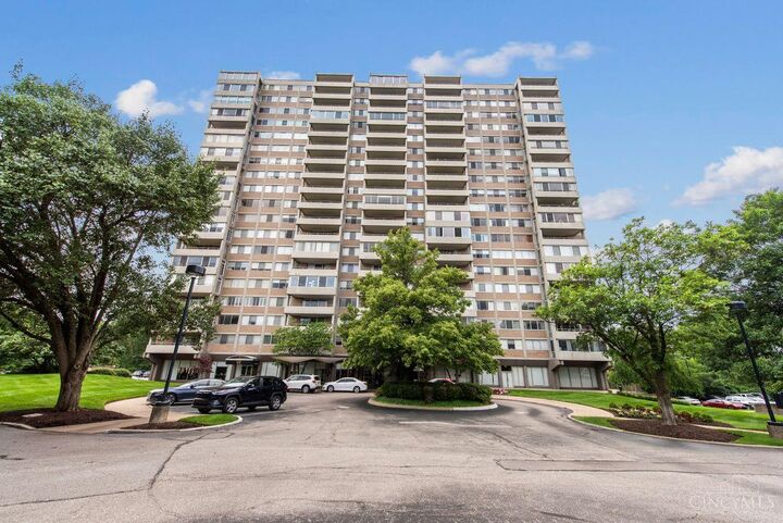 Property Photo:  2324 Madison Road  OH 45208 