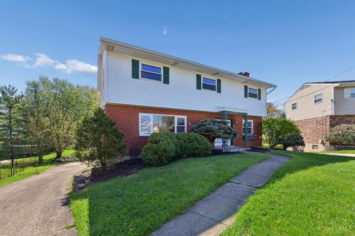 Property Photo:  3191 Sunnyhollow Lane  OH 45239 