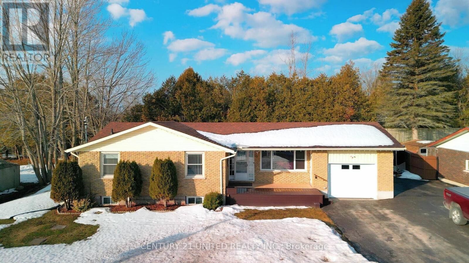 Property Photo:  622 Brick Road  ON K0L 1T0 