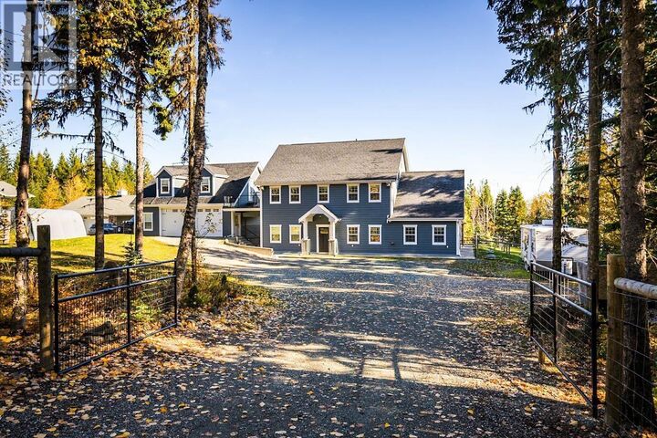 Photo de la propriété:  5226 Cranbrook Hill Road  BC V2M 7C4 