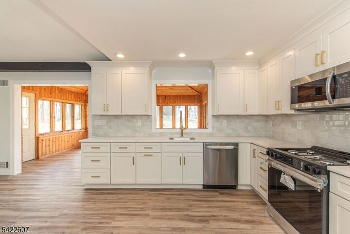 Property Photo:  3 Maple Path  NJ 07850 